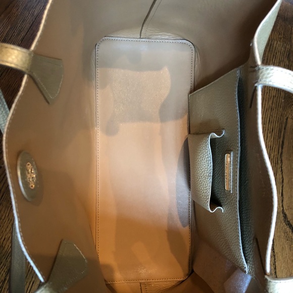 Tory Burch Robinson Bag - Picture 2 of 5